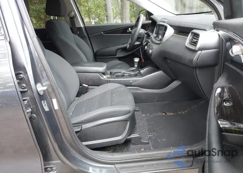 2020 Kia Sorento 2.4L Lx из США, поврежденный, VIN 5XYPG4A36LG680589